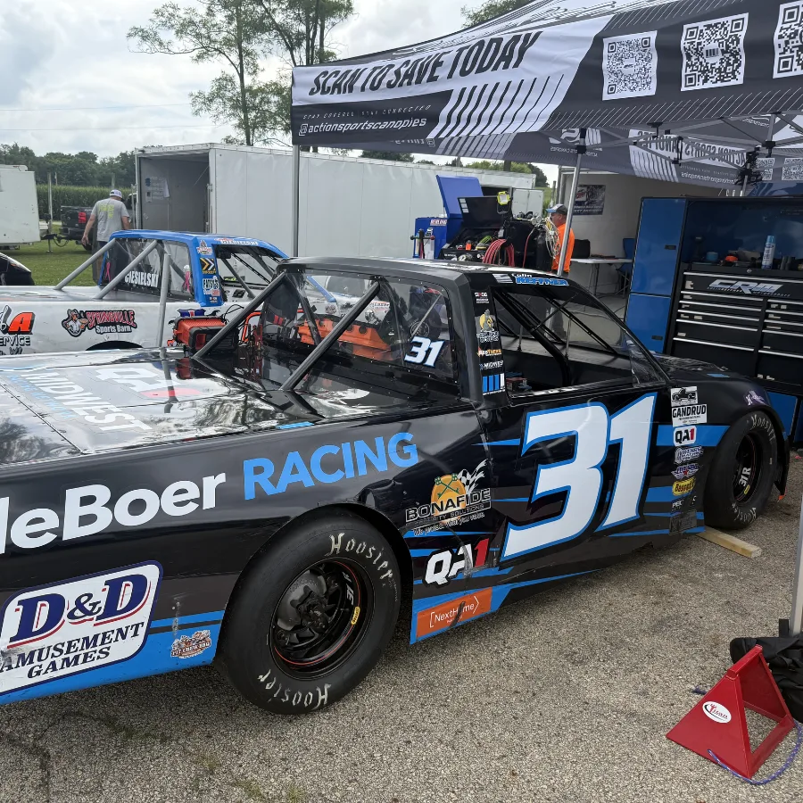 Colin Reffner in the 31 truck